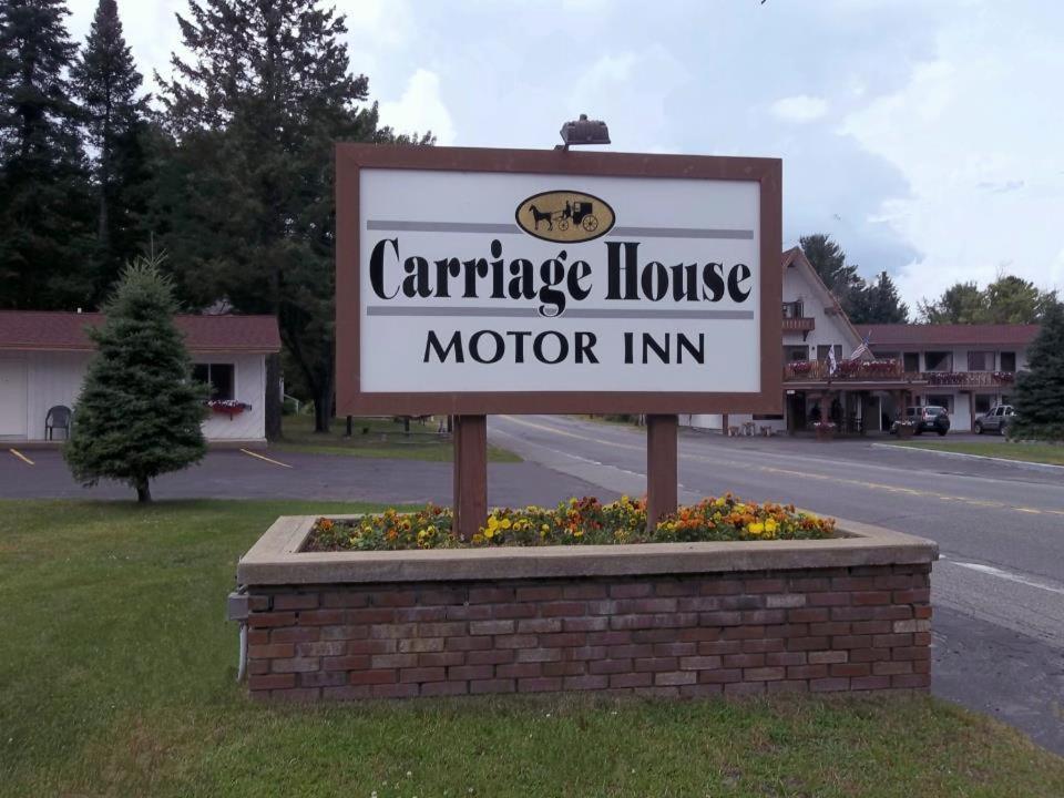 Carriage House Motor Inn Lake Placid Dış mekan fotoğraf